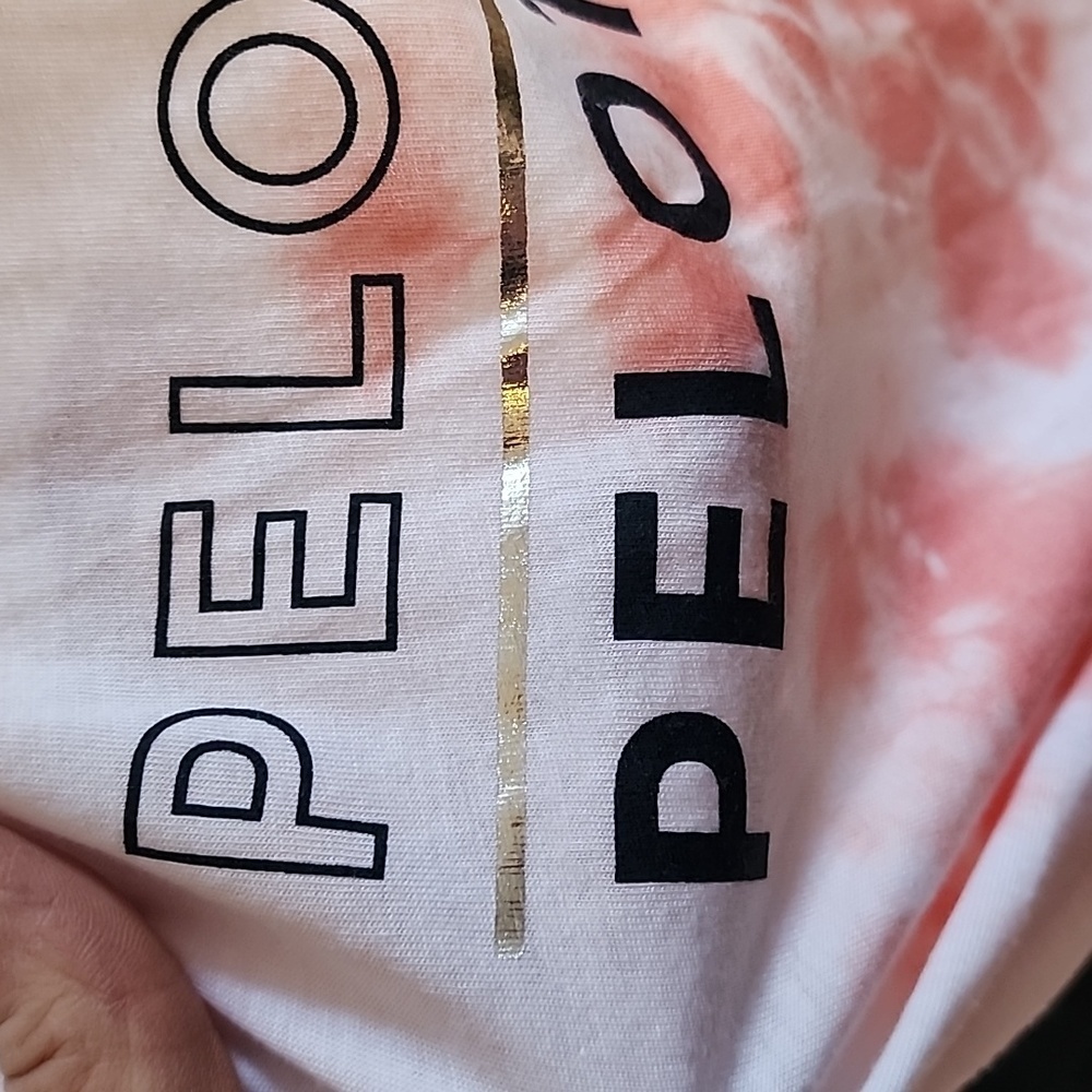 Peloton tank, tie dye size Large - Picture 8 of 8